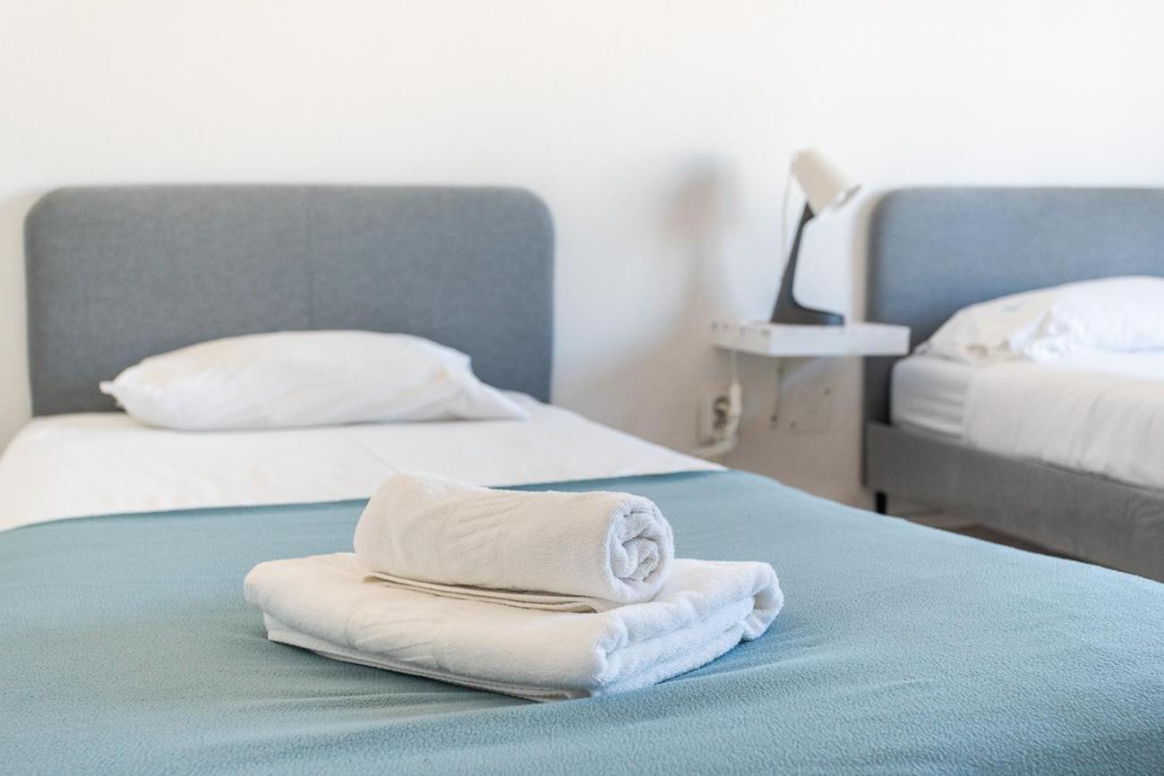 Blife Marya Private Rooms - Airport Stay Faro Ngoại thất bức ảnh
