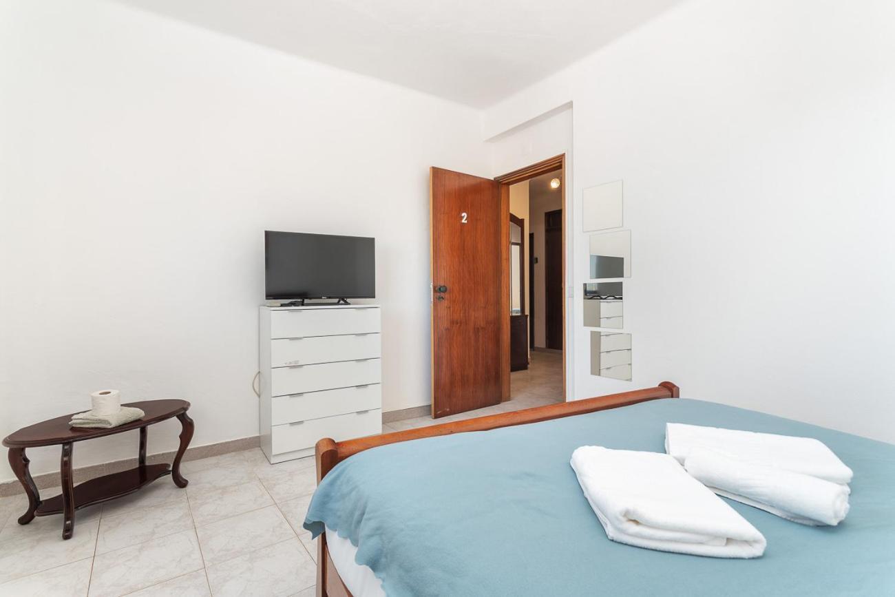 Blife Marya Private Rooms - Airport Stay Faro Ngoại thất bức ảnh